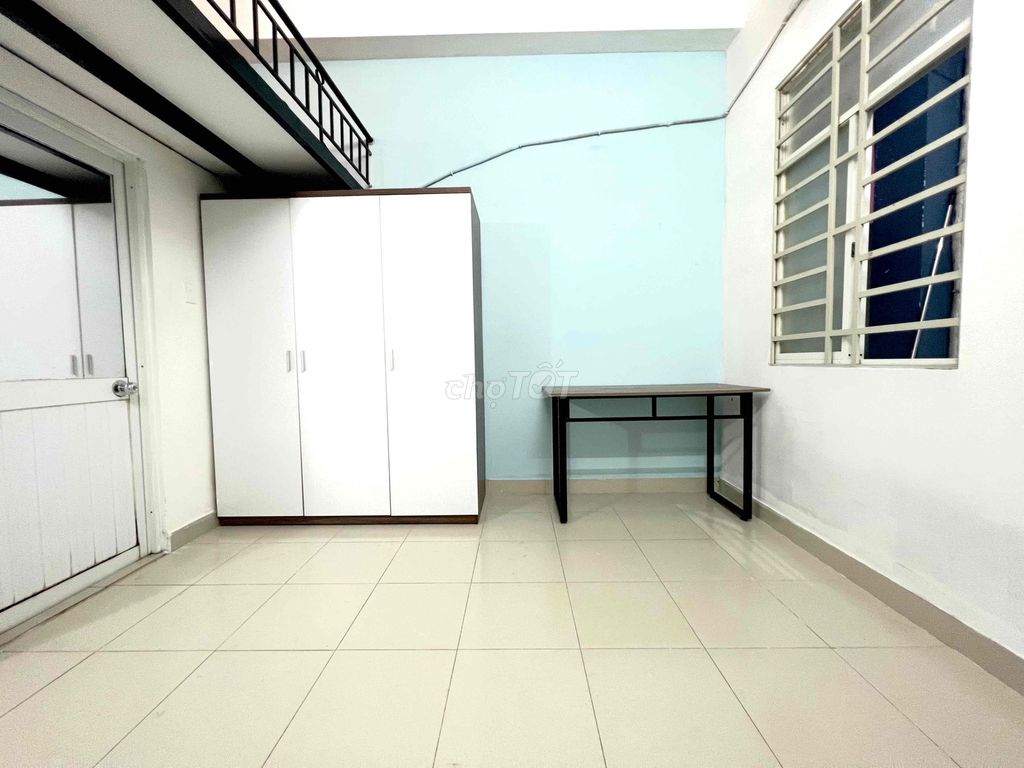 Bình Thạnh student hotel.