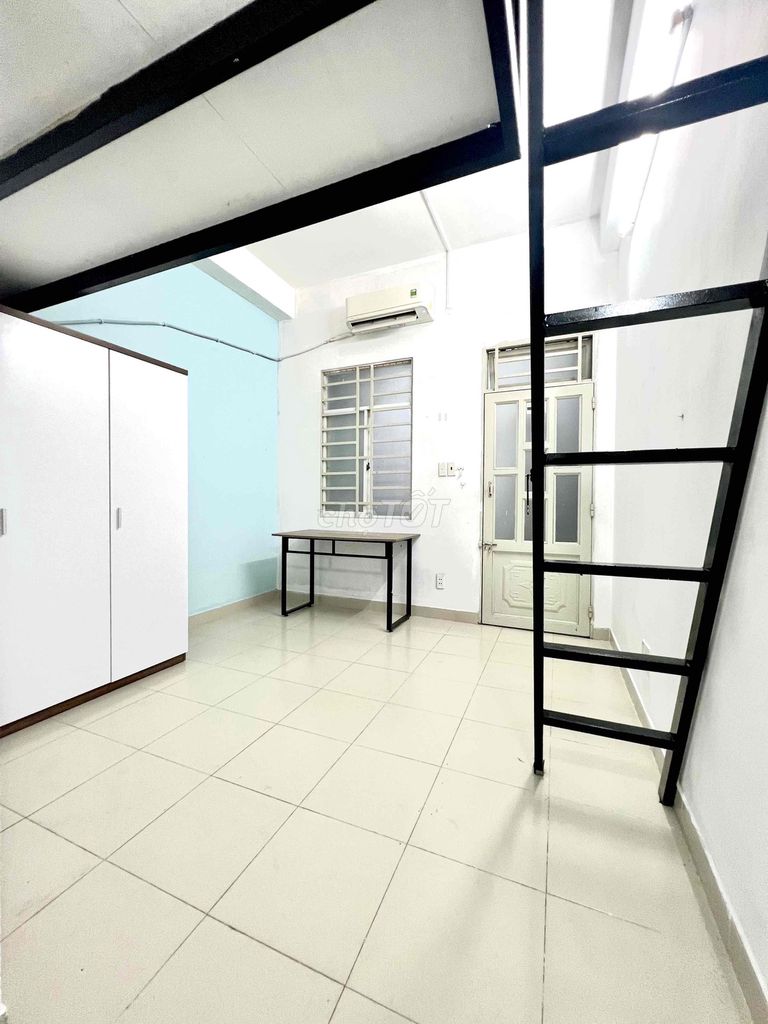 Bình Thạnh student hotel.