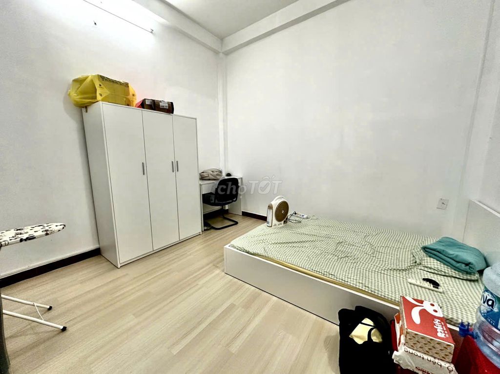 Đông Hồ entire interior room, 1801 8 Tân Bình just 4 million5
