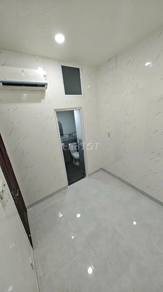 Nice clean room-- fresh air - security - civilization