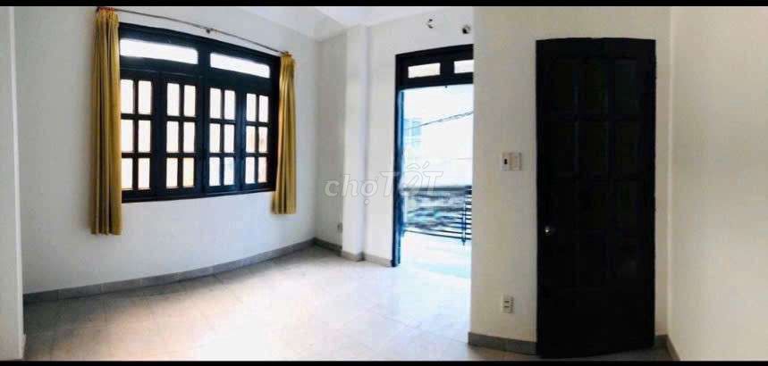 10 million-- 3 floors 2 bedroom-- Live lives, Bình Thạnh-- 3.8 x7 M