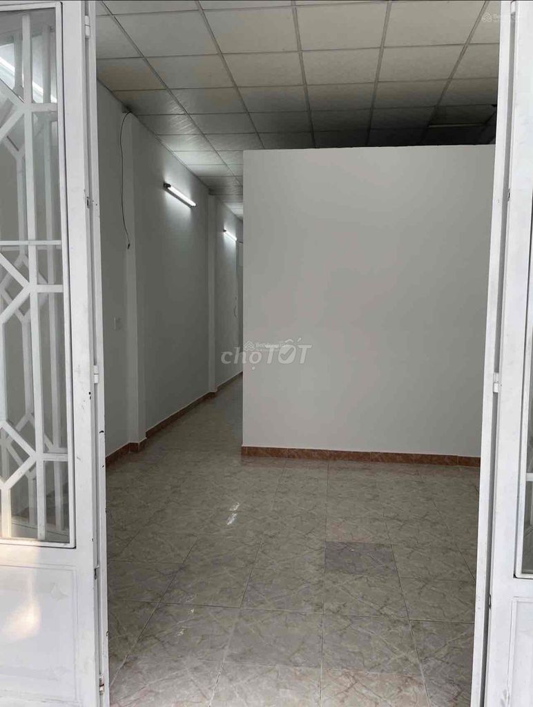 68 meters2, renting out the original two Lê Đức Thọ bedrooms, Gò Vấp 9.5 million.