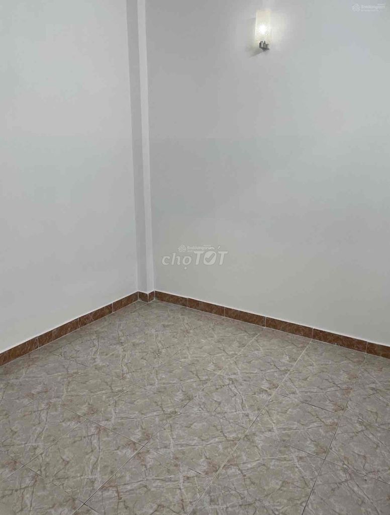 68 meters2, renting out the original two Lê Đức Thọ bedrooms, Gò Vấp 9.5 million.