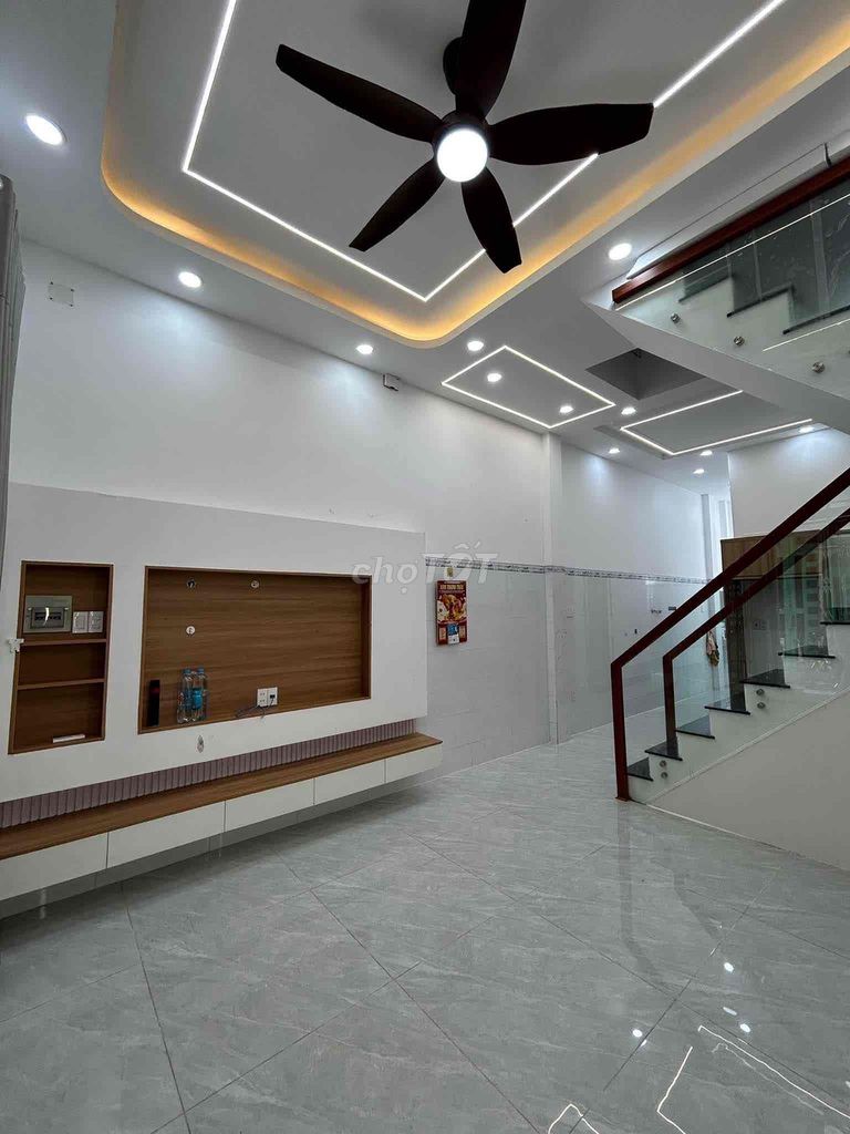 Chiến Lược Alley, 1 floor, 3 bedroom 2 toilets