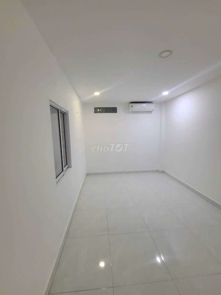 Rent a nc 1/ số 9.9 Gò Vấp street