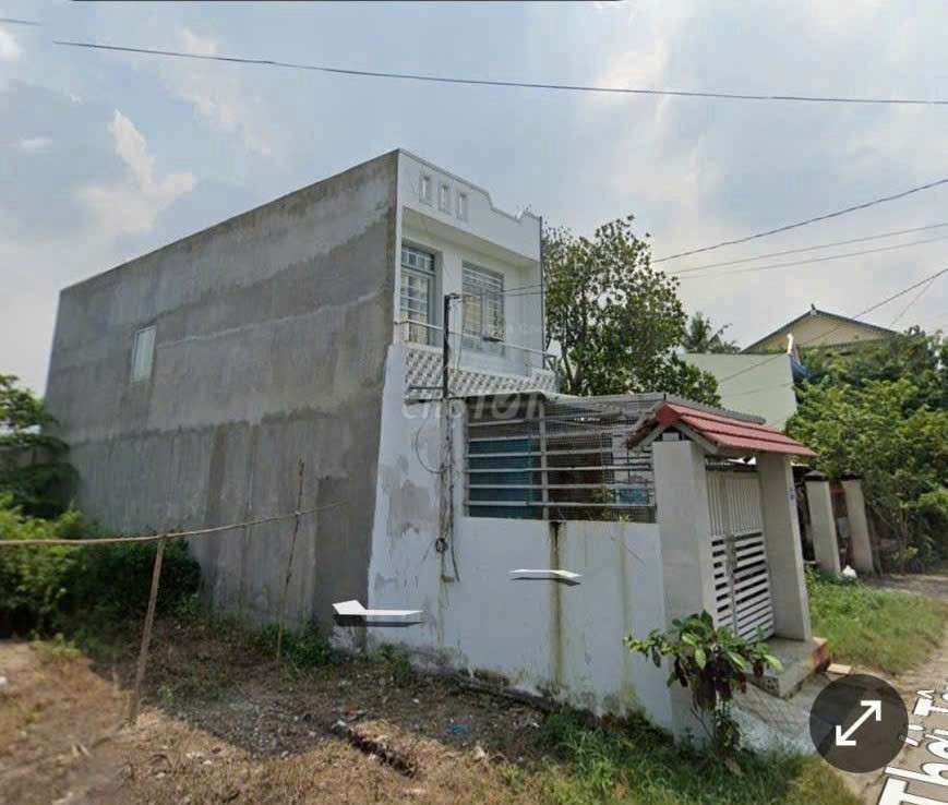 5 x20 3 bedrooms near Hóc Môn Market