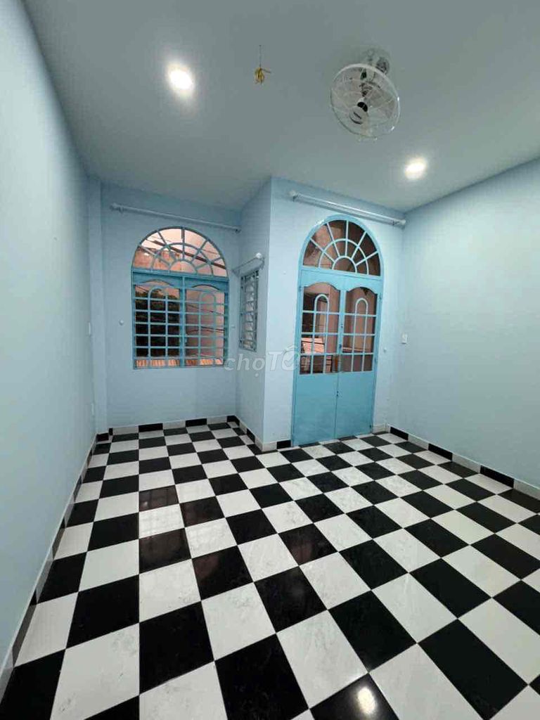 6 meters through 63 Gò Dầu x4 x16 m_3 sleeping rooms_3 bedrooms_SlX