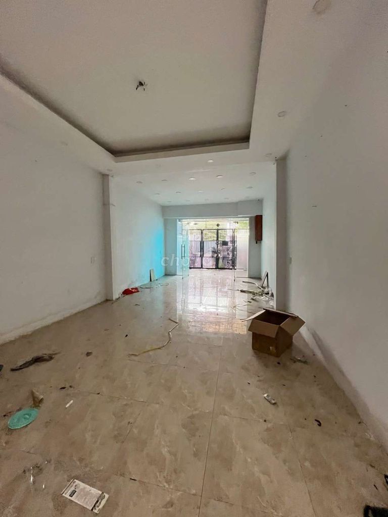 Rent a cash house right here in Metro-4.4 x 25-three floors, wide side.