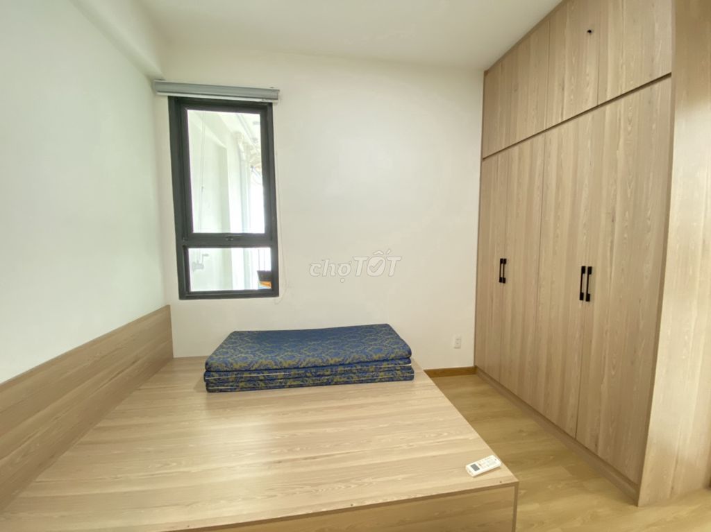 Rent two bedrooms full of beautiful interiors. Seven million.
