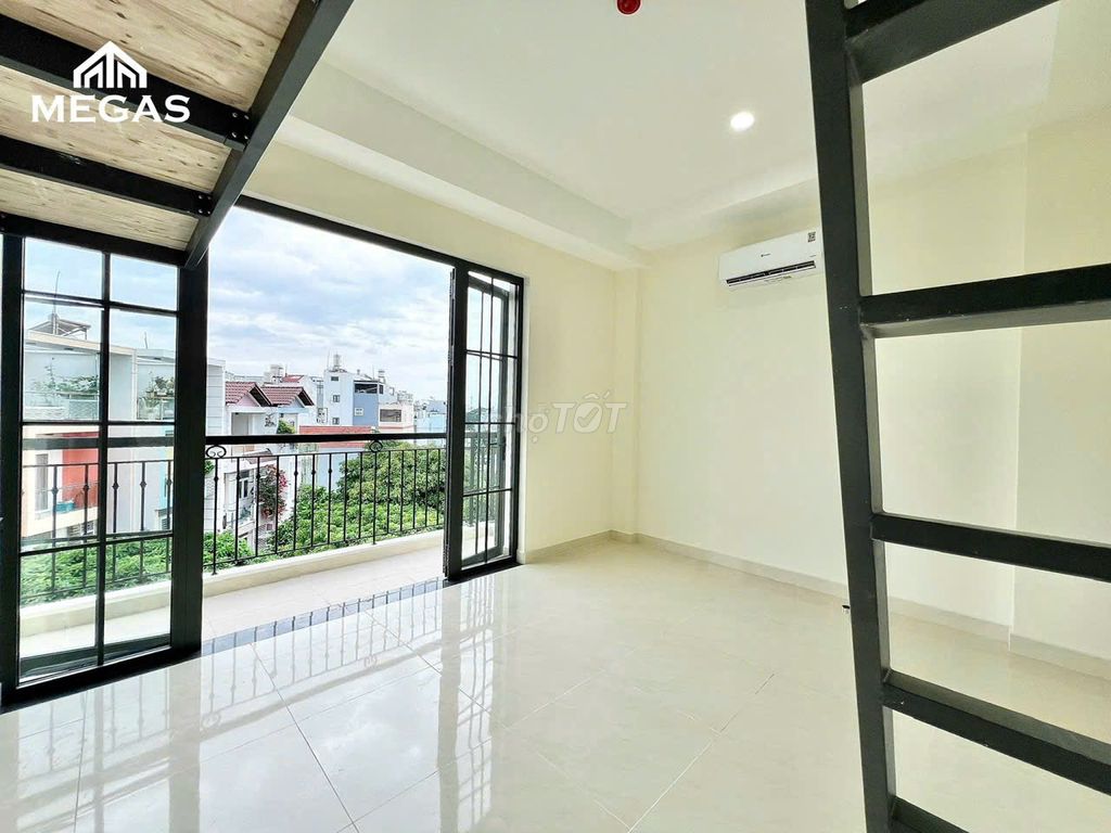 The 7th House of Public Cleanness, the Lê Đức Thọ, is a very generous place.