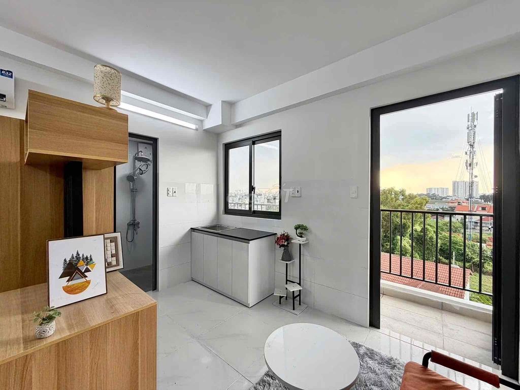 The light-rich apartment Full-Band-Channel near ubnd District 2 in charge