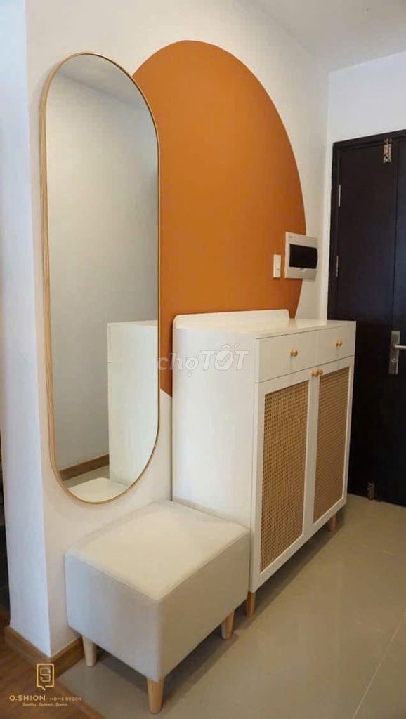 Rent the two bedrooms full of furniture for only nine million high-end furniture.