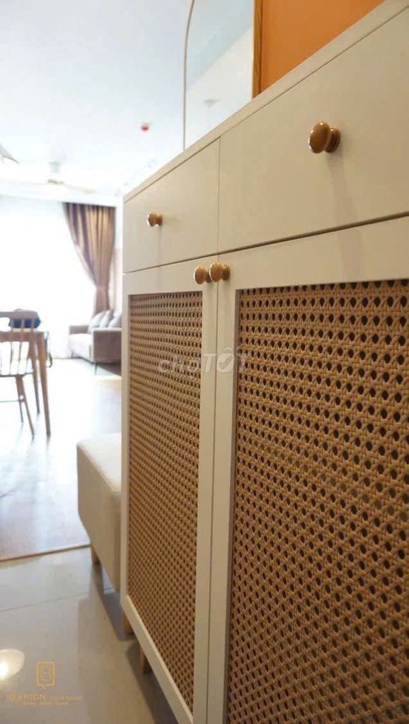 Rent the two bedrooms full of furniture for only nine million high-end furniture.