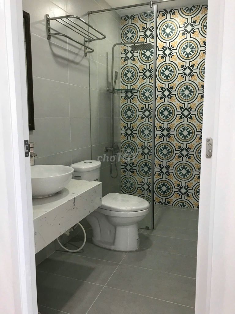 Need to rent a Lucky Palace apartment, 50 Phan Văn Khỏe.