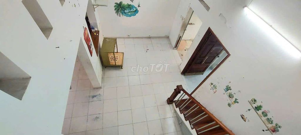The original is cheap, 614 meters, attic, 3 bedrooms, 2 Phạm Văn Chiêu-770 9 toilets.