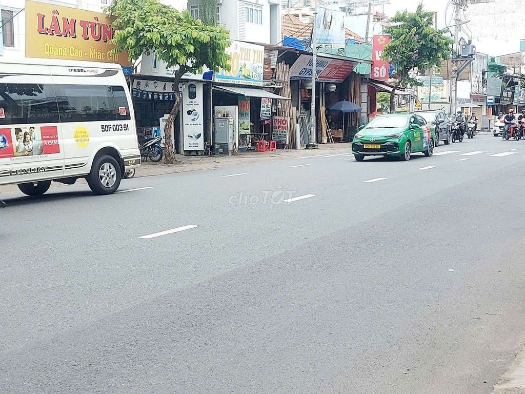 Near Bv.175 Nguyễn Kiệm-Q.Gò Vấp Business Front.