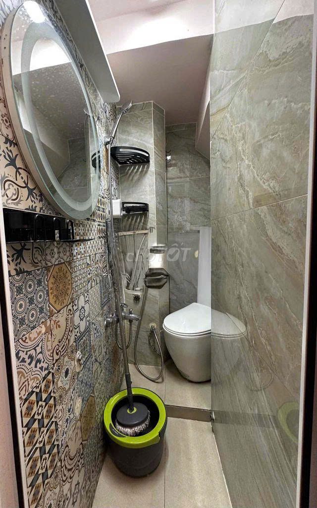 Trần Nguyên Đán District 1 20 m 1 .1 .1 .2 roof 2 bedroom 2