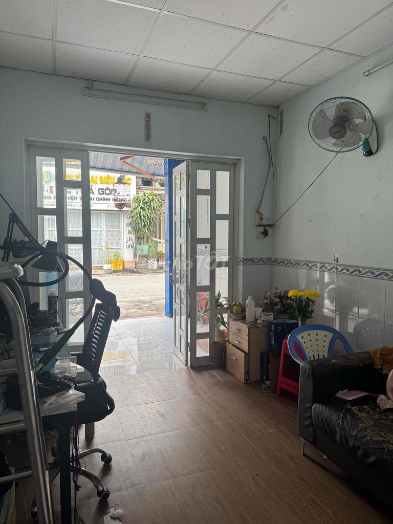 Rent a cash house on 16 m Đông Hưng Thuận
