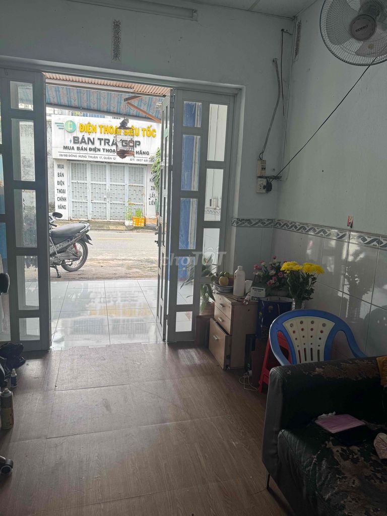 Rent a cash house on 16 m Đông Hưng Thuận