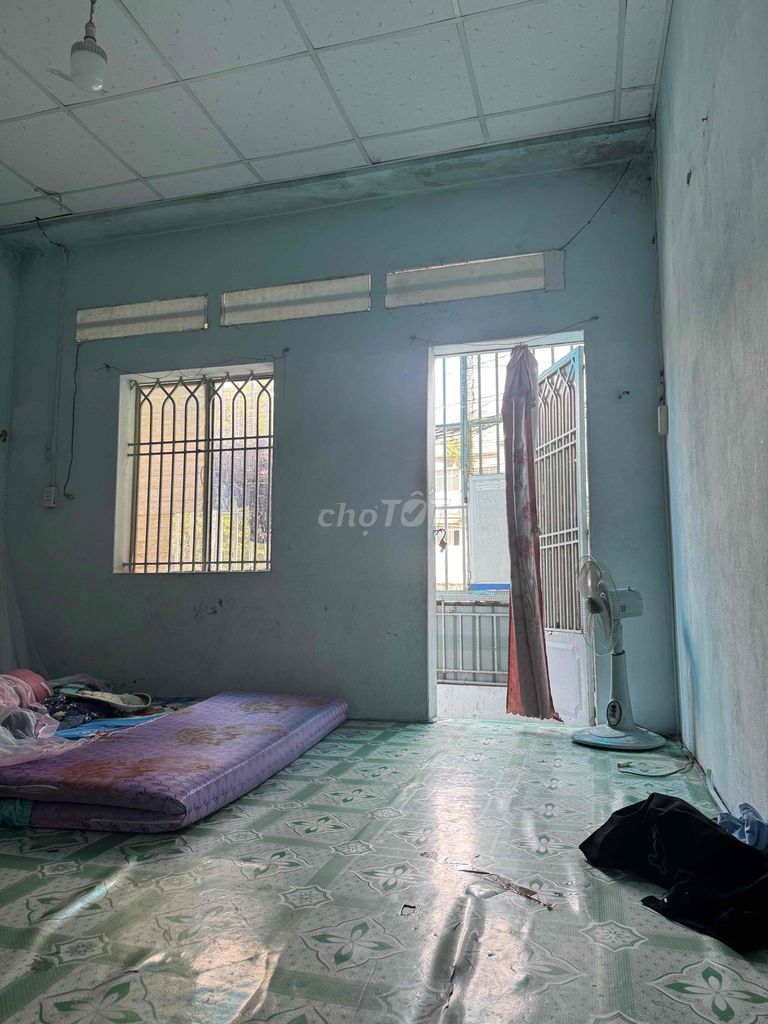 Rent a cash house on 16 m Đông Hưng Thuận