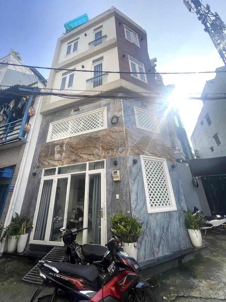 House 3x3 Level 3 bedroom, 3 toilet, Chu Văn An Road, 717 12, Bình Thạnh