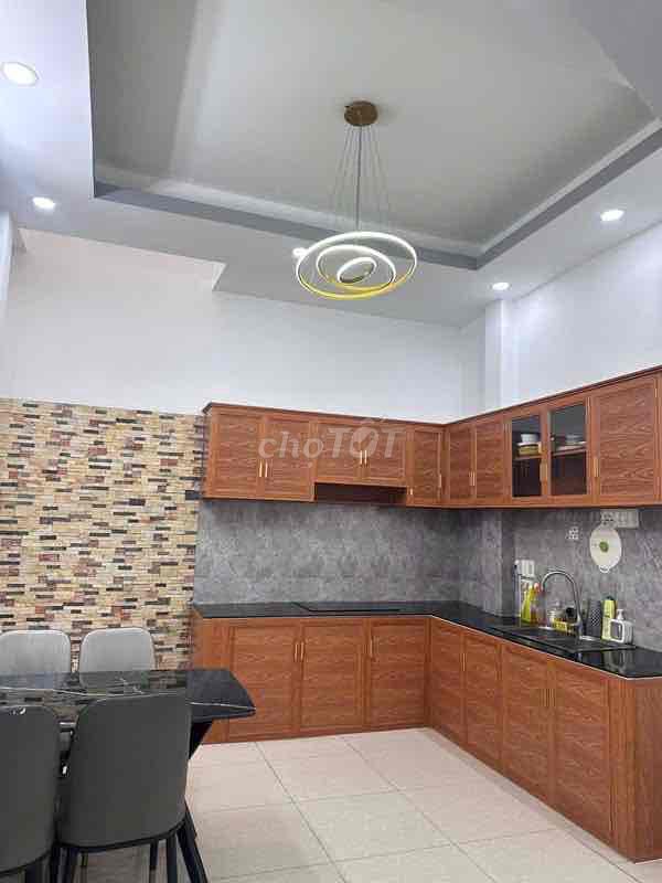 The Full House 4 x 13 meters 2 floor st (3 bedroom 3 toilets) 5 meters carway. Ao Đôi. Bình Tân