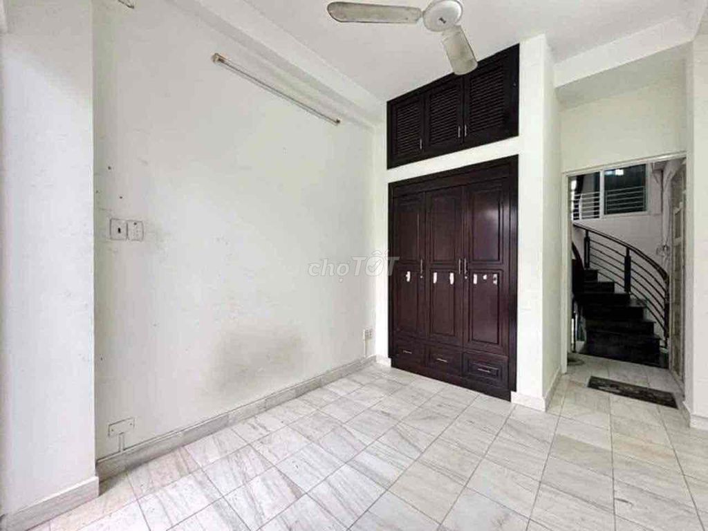 3th floor_4 bedroom_3 toilets_ Nơ Trang Long,730 12, Bình Thạnh