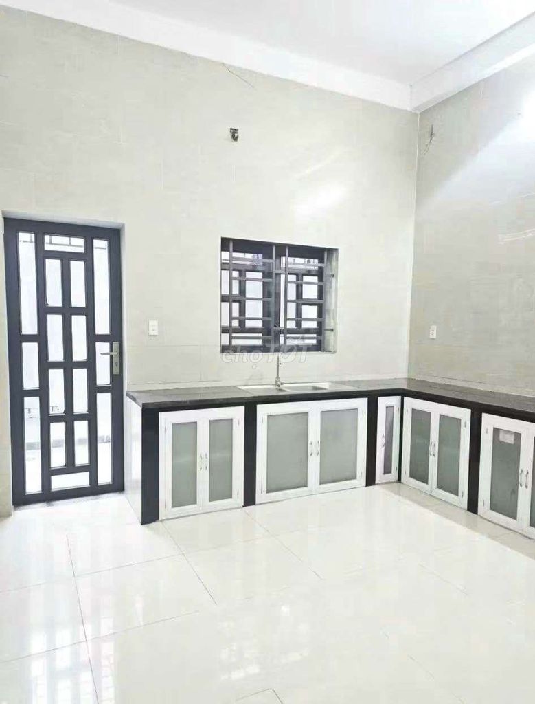 9th floor. Linh Xuân.