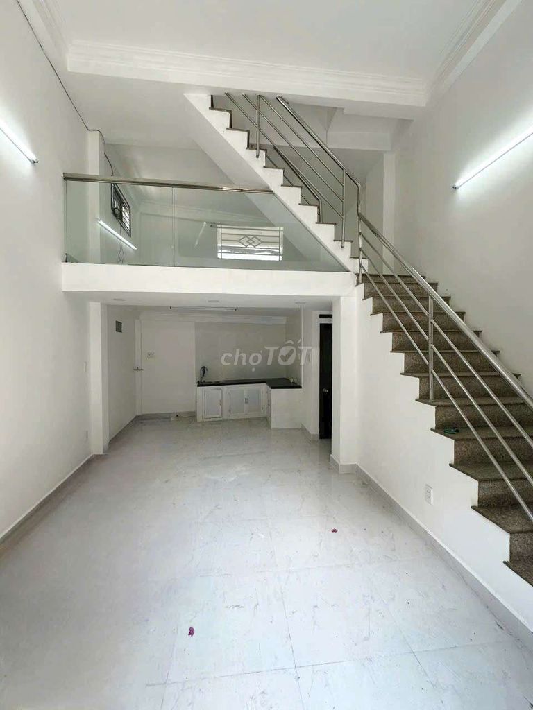 Lê Thiệt cash. Tân Phú (3 bedrooms, 3 toilets). Area using 144 m2