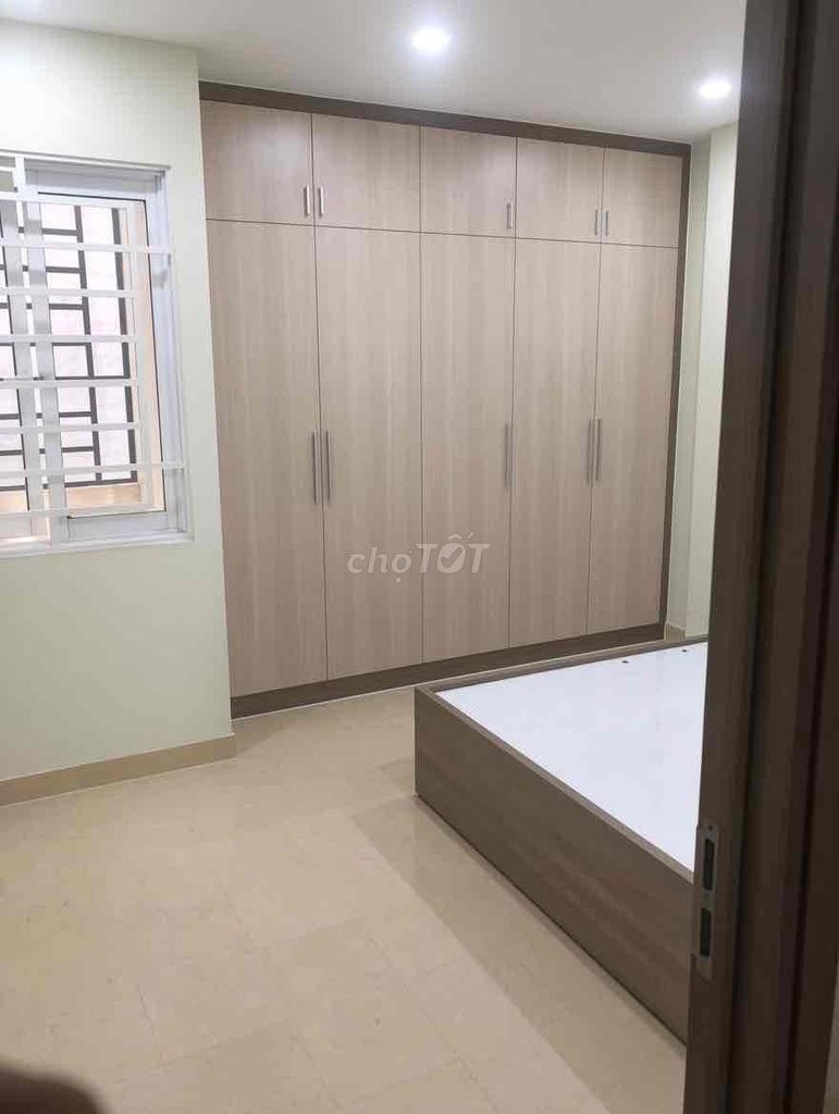 Nice 4th floor_5 bedroom_4 toilets_ Nơ Trang Long,730 13, Bình Thạnh
