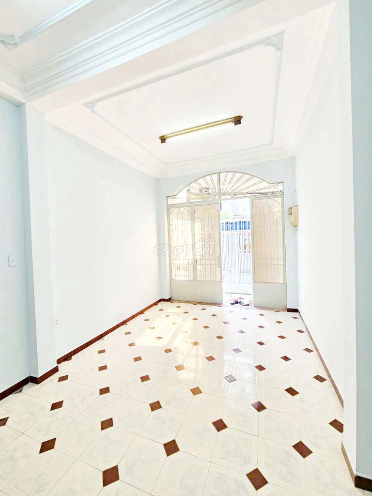 Carway alley in the Tri-Shan Crossing School 4 mx17 mmd online