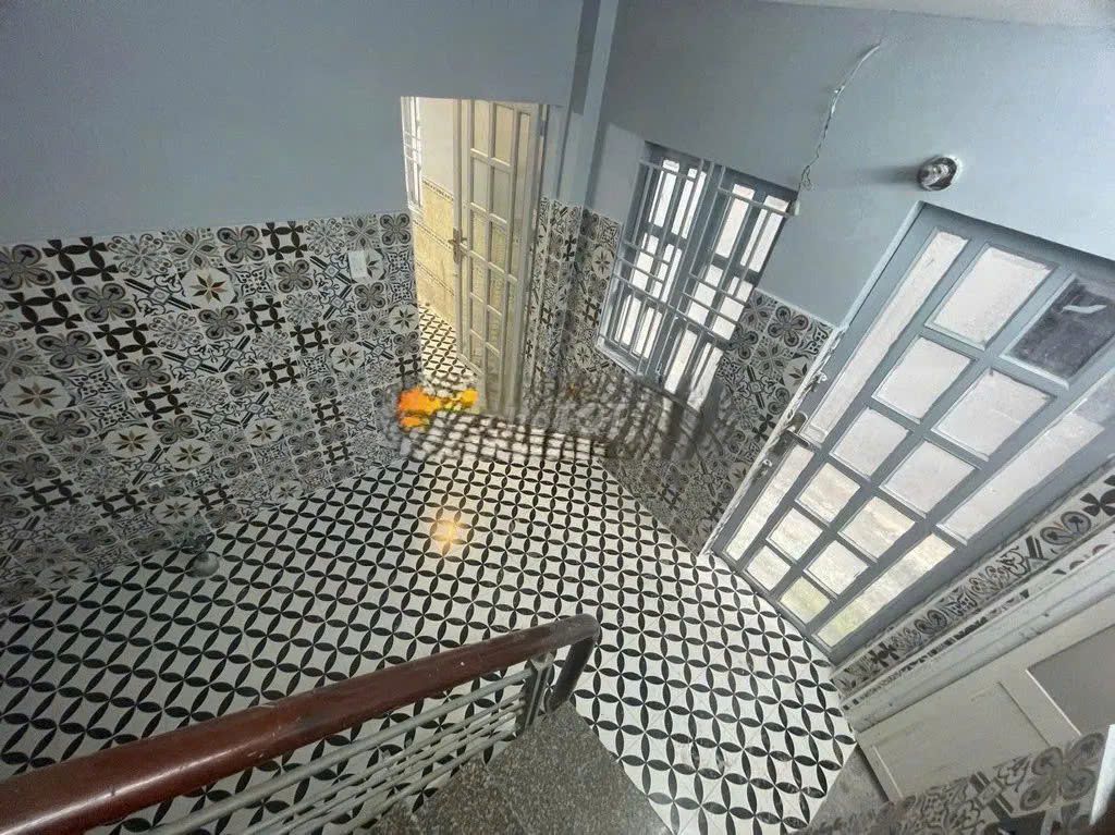 Nc Huỳnh Văn Bánh 40 m2 1 .1 3rd floor bedroom 3 toilets