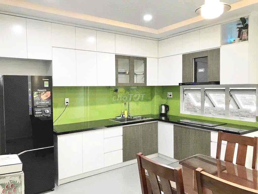 Four bedrooms, four toilets, four x16 meters, Đinh Bộ Lĩnh, 204 26, Bình Thạnh