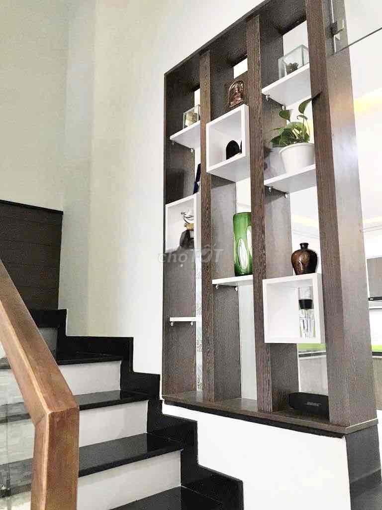 Four bedrooms, four toilets, four x16 meters, Đinh Bộ Lĩnh, 204 26, Bình Thạnh