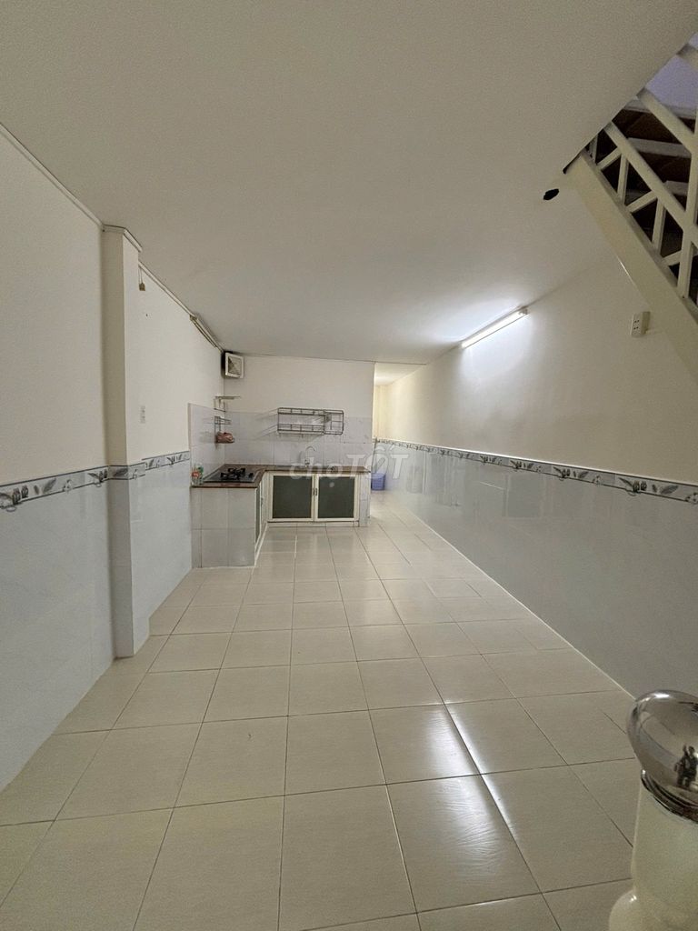 Cao Thắng Alley with February 3nd, 2nd floor bedroom 2 toilet, 3.5 meters, 13.5 million