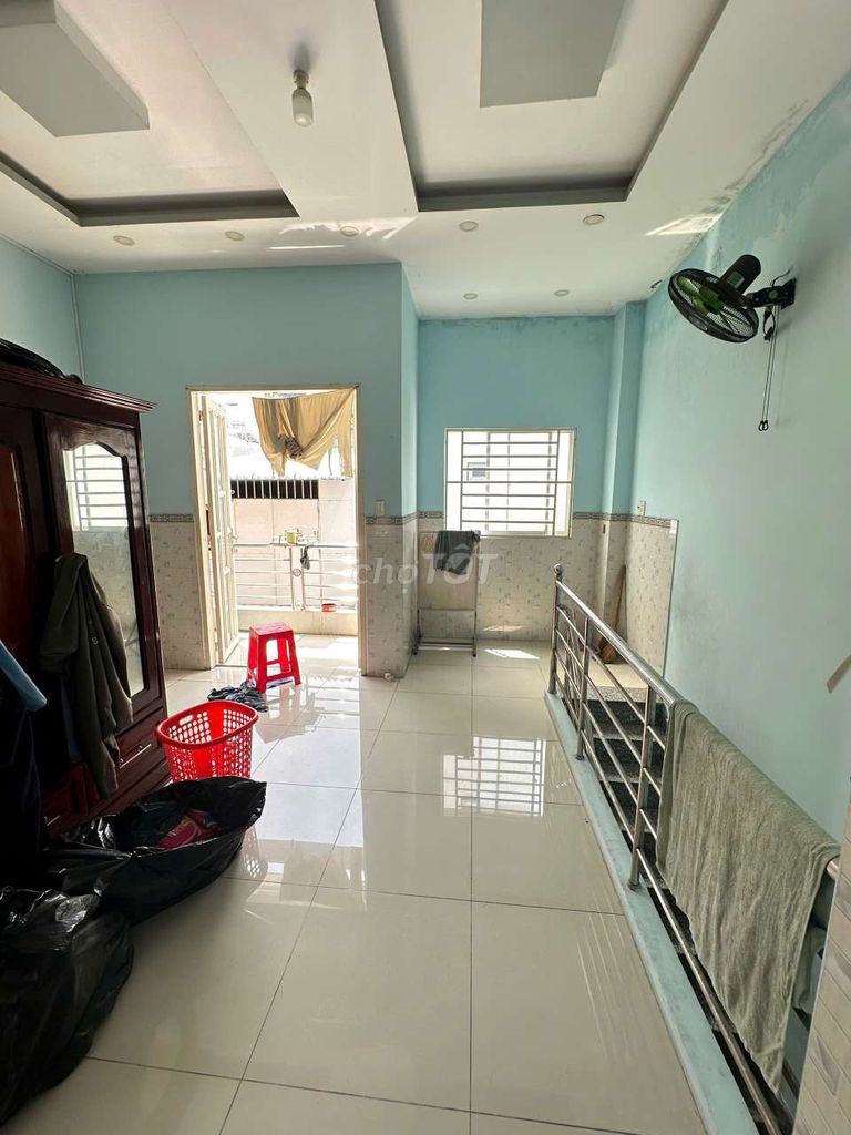 Rent Hậu Giang Alley.