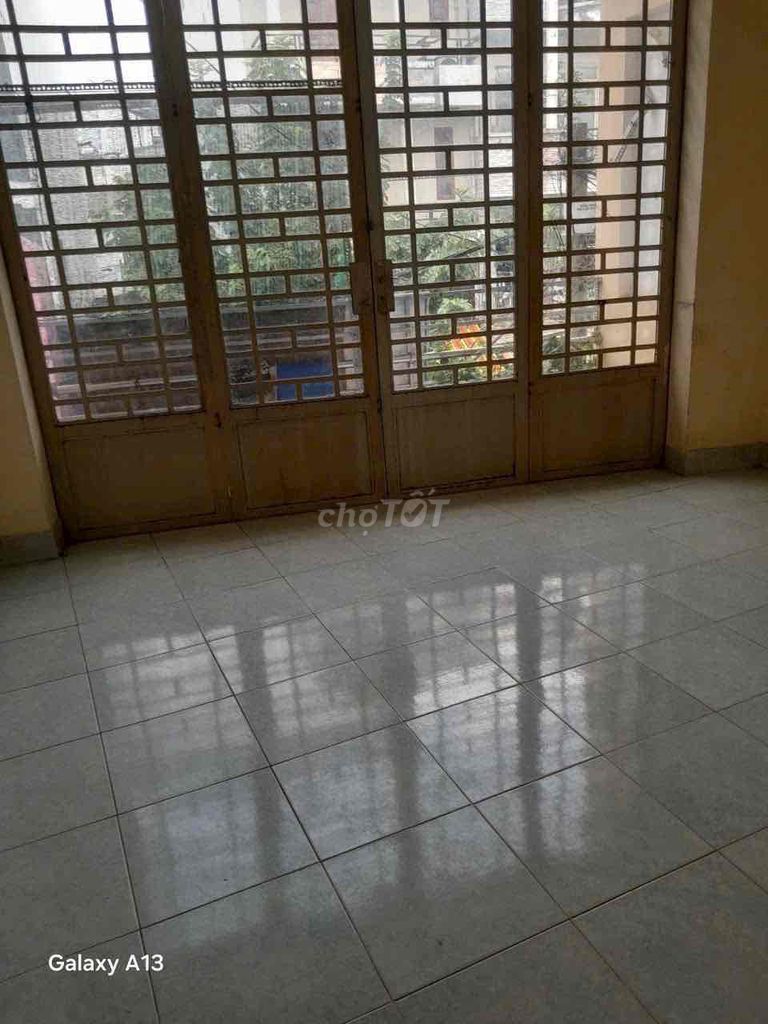 Rent a 1kd 4.2 x12 M-be near the New Trường Chinh-Tân Bình market
