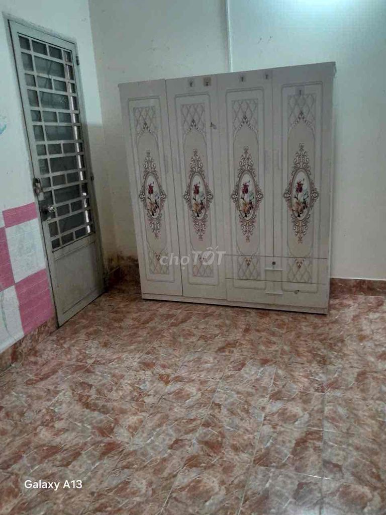 Rent a 1kd 4.2 x12 M-be near the New Trường Chinh-Tân Bình market