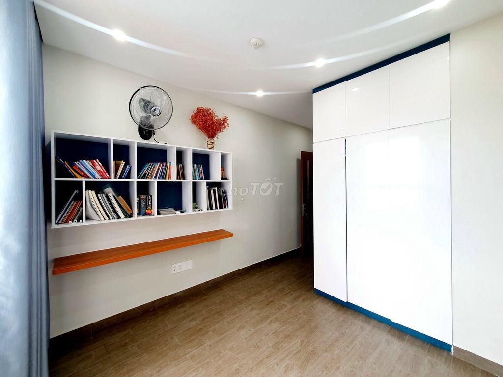 Rent Richstar's apartment, two bedrooms, two toilets, full interior, for $13 million.
