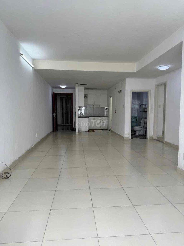 Rent apartment 100 meters 2 3 bedrooms