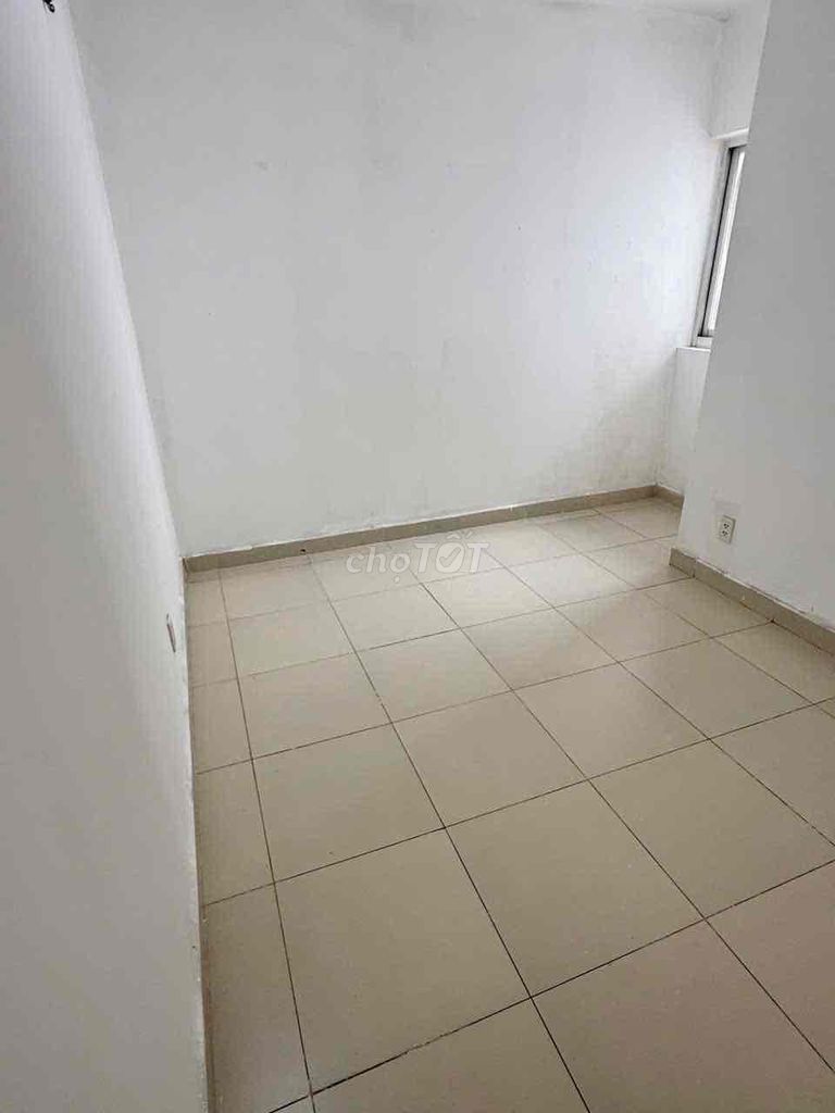 Rent apartment 100 meters 2 3 bedrooms