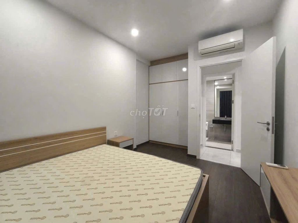 Chung cư Phúc Yên-1. Phan Huy Ích. tb. 90 meters two bedrooms. Full interior. Nine and a half million.
