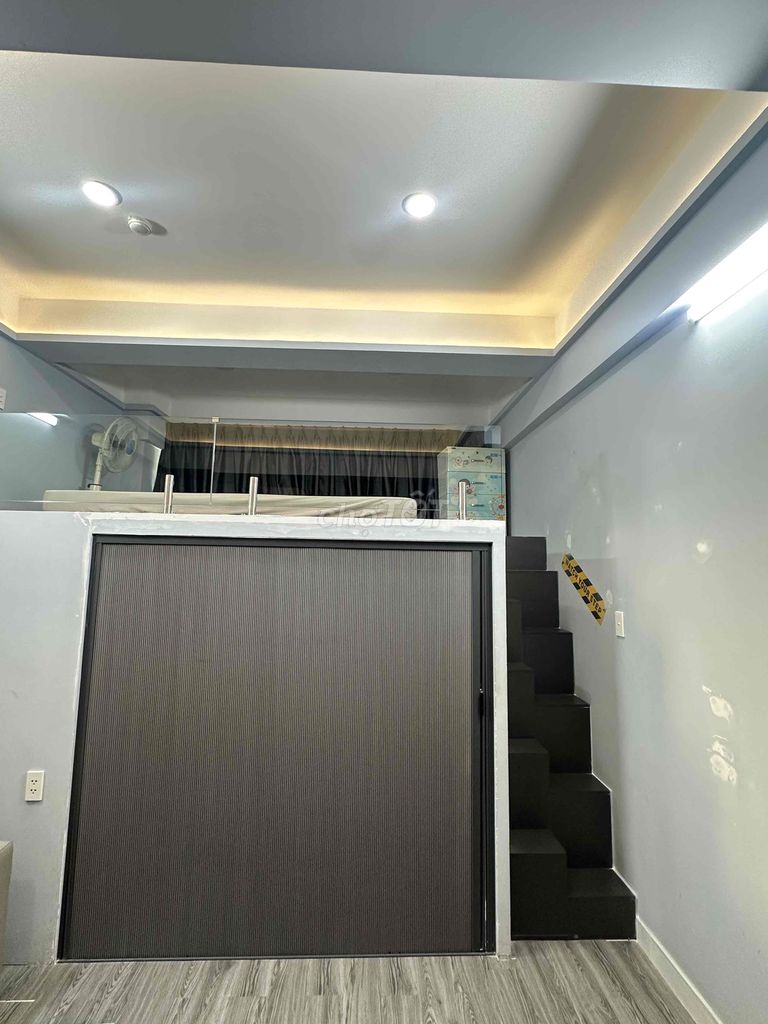 We have a small apartment at 16th Germany.