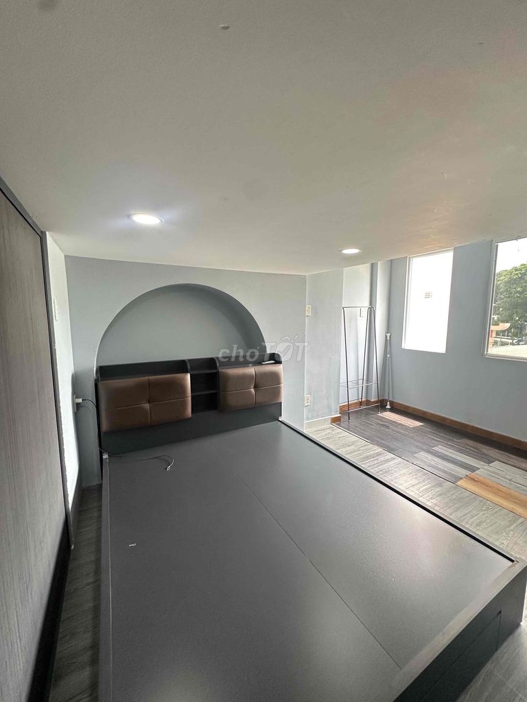 We have a small apartment at 16th Germany.