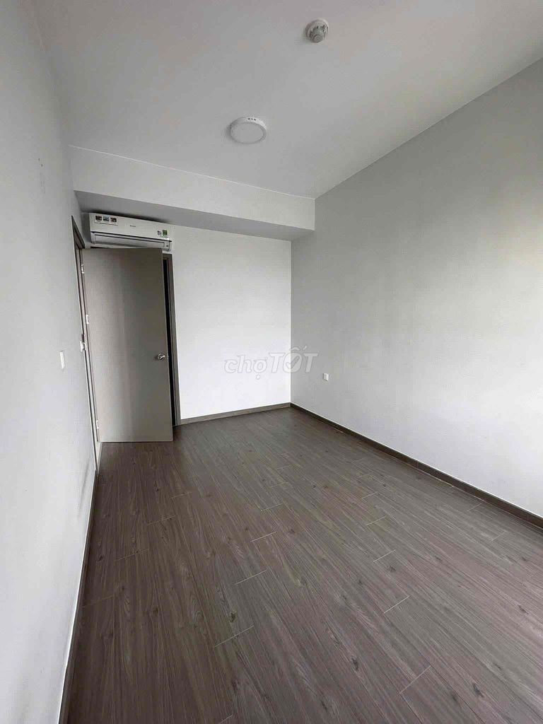 Rent immediately - Khuông Việt apartment - 1 bedroom -750 million