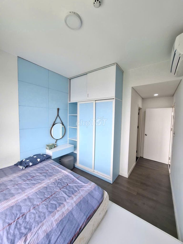 Rent LuxGarden District 7-Two bedrooms with garden gardens.