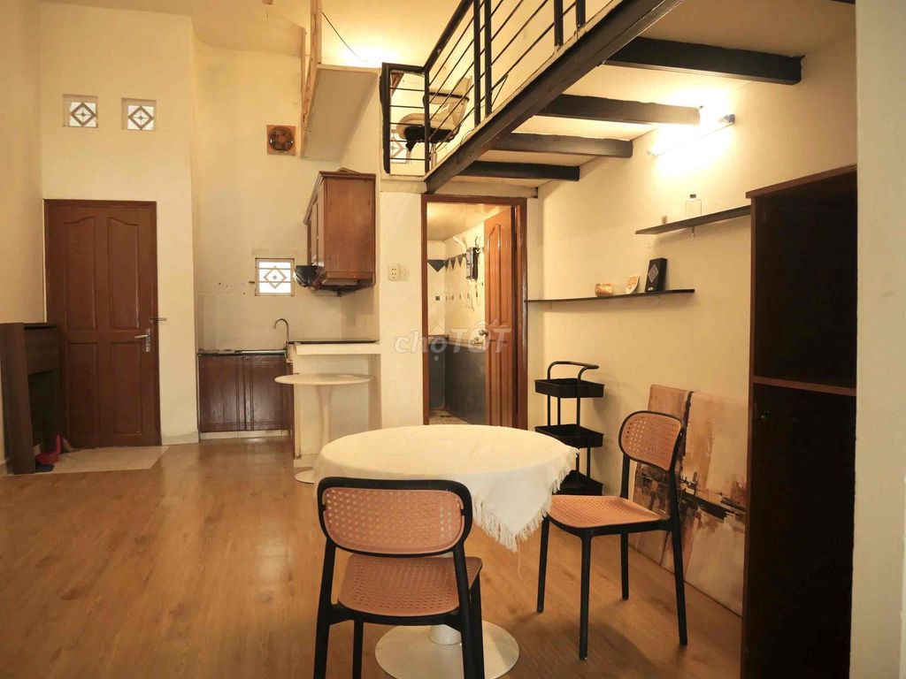 Duprix apartment 70 meters, Nguyễn Thị Minh Khai, Bến Thành, District 1.