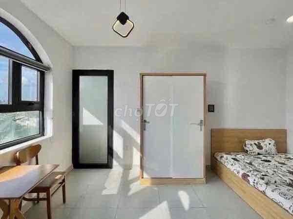 I'm really interested in the real room