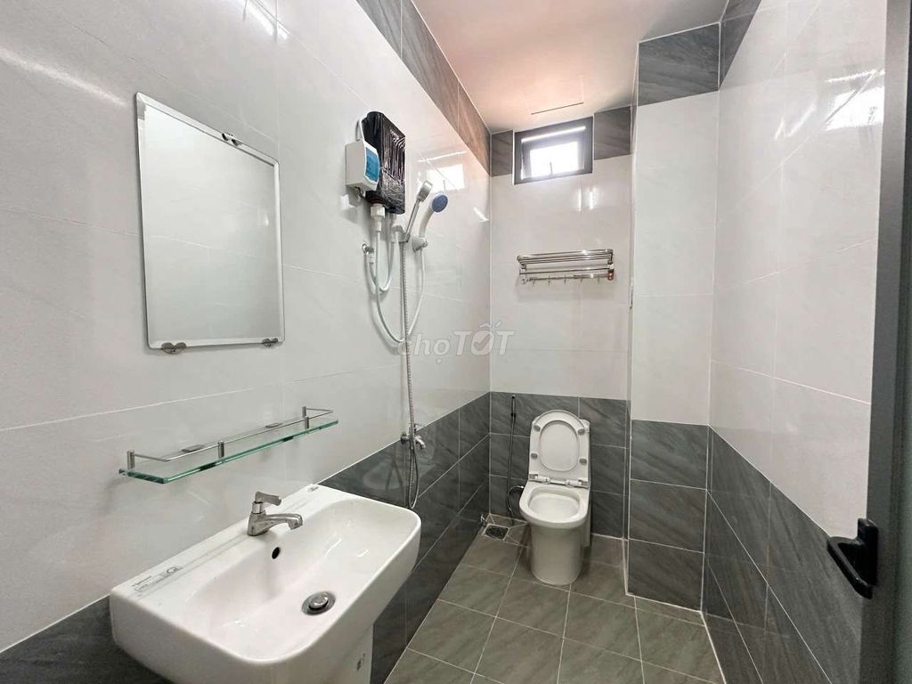 It's the studio - 40 M2 balcony - Tân Sơn Nhì - Tân Phú