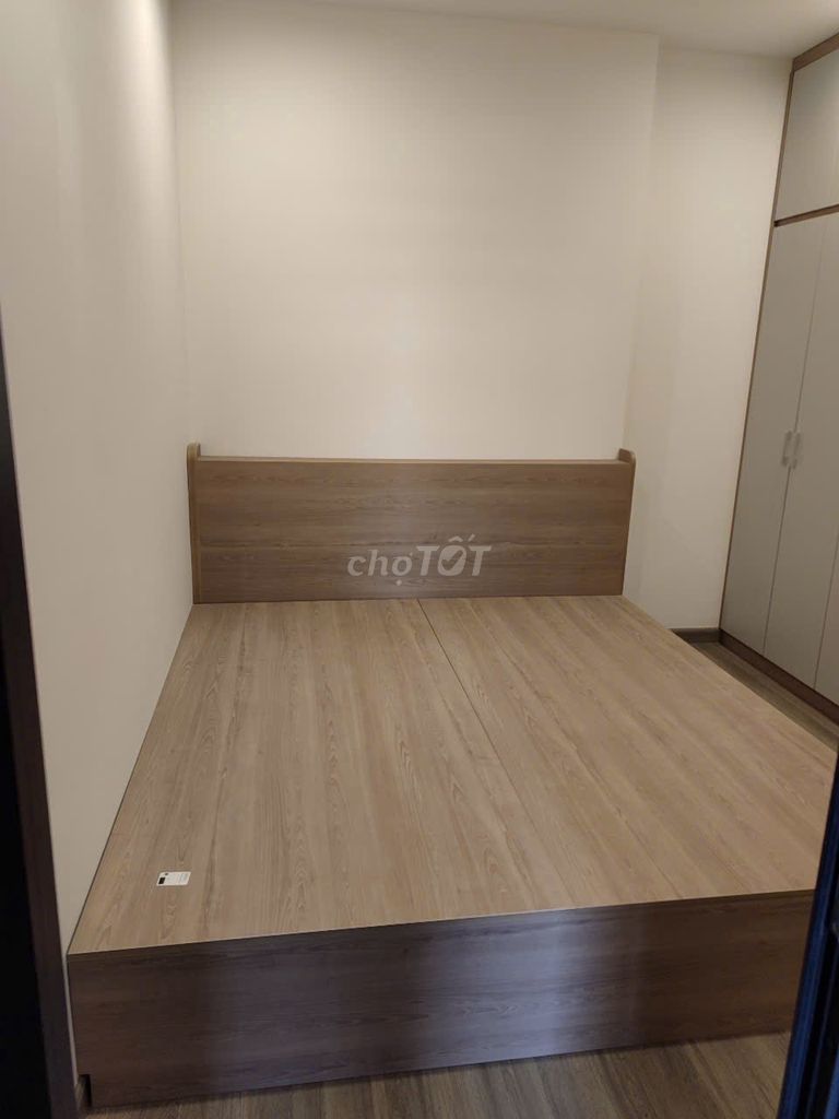 The owner himself sends the Rent Room 2 for Project Vinhomes Grand Park.